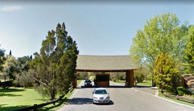 Vecinos del country cuestionaron la multa y señalaron que otros episodios graves quedaron sin respuesta.