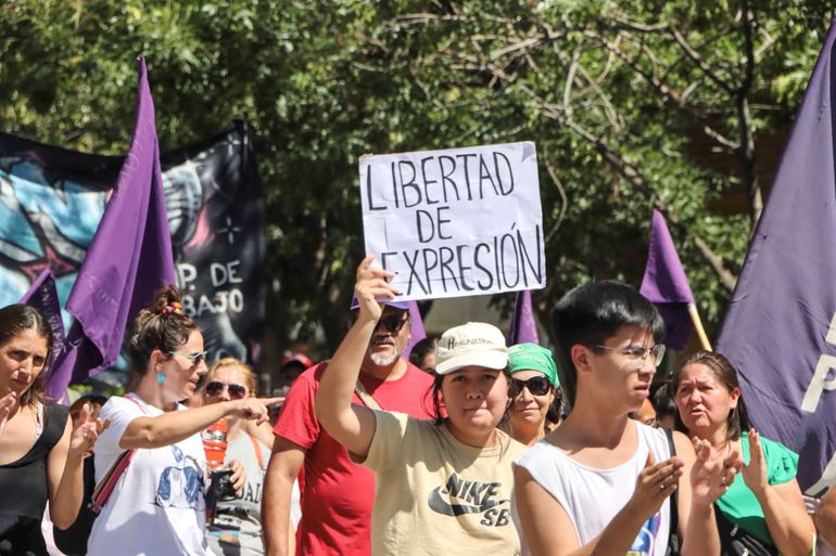 La Multisectorial marchó y reclamó un paro general