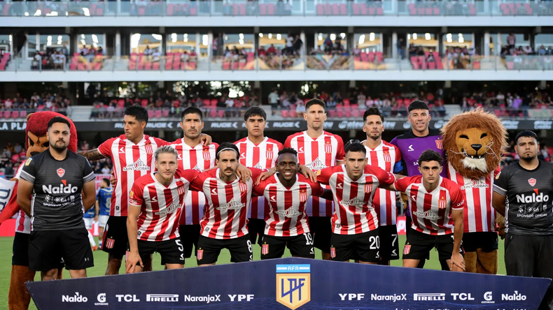 Cuál es el delantero que quiere comprar Estudiantes tras perder con Vélez