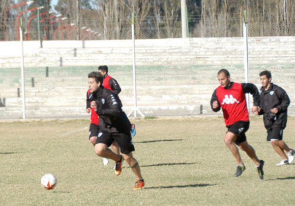 Vergara y Negri se sumaron al resto del plantel