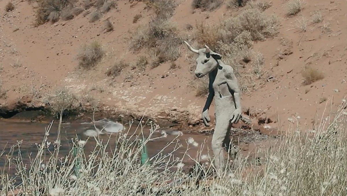 Así llegó el misterioso minotauro al fondo del lago Mari Menuco