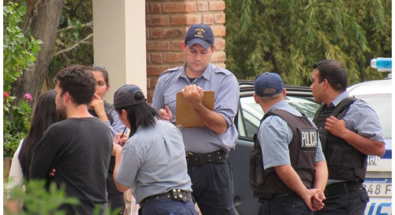 Imponente operativo policial en La Sidrera.