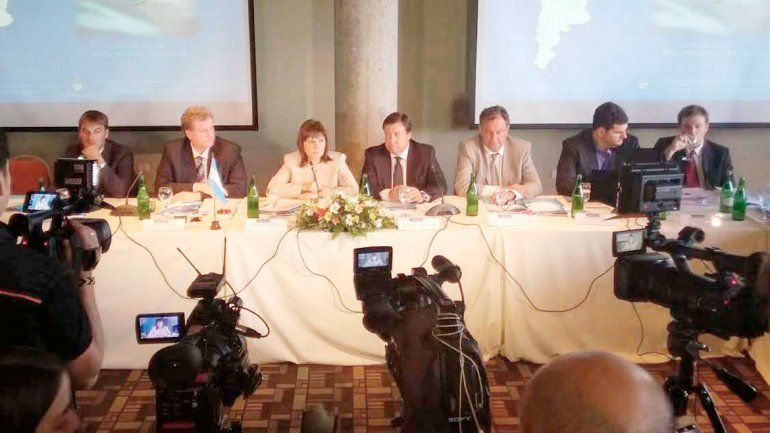 Bullrich y Weretilneck presidieron la reunión del Consejo de Seguridad.