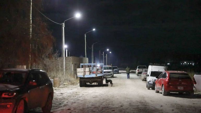 Se hizo la luz: regularizaron la electricidad en El Espejo