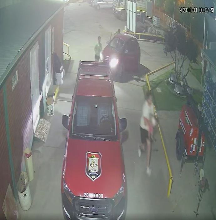 Bomberos de Centenario salvaron a beba en los primeros minutos del año