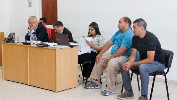 Arrancó el lunes el juicio contra los policías Mario Leiton, Matías Gutiérrez y Claudio García por vejaciones y lesiones graves contra un menor de edad.&nbsp;