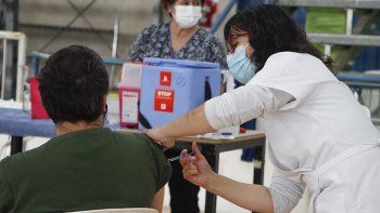 En toda la provincia, ya se inmunizaron contra la gripe 52.800 personas.