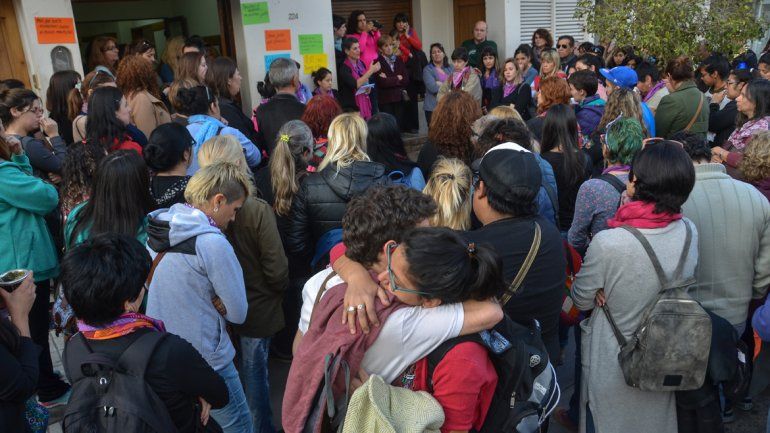 Una multitud despidió y rindió homenaje a Ivana Rosales