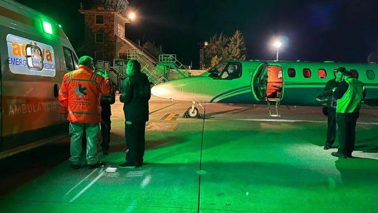El avión sanitario realizó un traslado de emergencia hacia Cipolletti