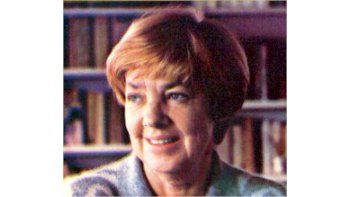 10 enero: muere maria elena walsh