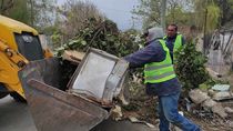 Los gremios de la comuna quieren que los trabajadores estén bien abrigados ante las inclemencias. Por eso, le pidieron al Municipio que entregue pronto la indumentaria invernal. En el gobierno, afirman que empiezan ahora con las camperas.