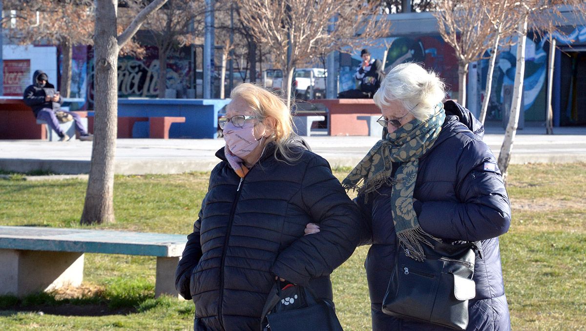El regreso del frío al Alto Valle: ¿Sigue el viento este domingo?