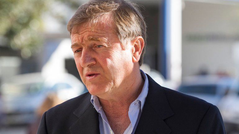 Aníbal Tortoriello se mantiene firme en su decisión sobre las reinas.