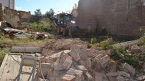 El Municipio realiza la demolición de otro inmueble denunciado como aguantadero.