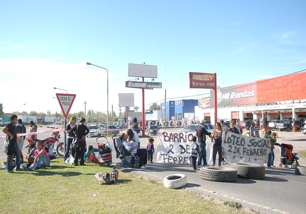 Tomeros levantaron el corte en la rotonda