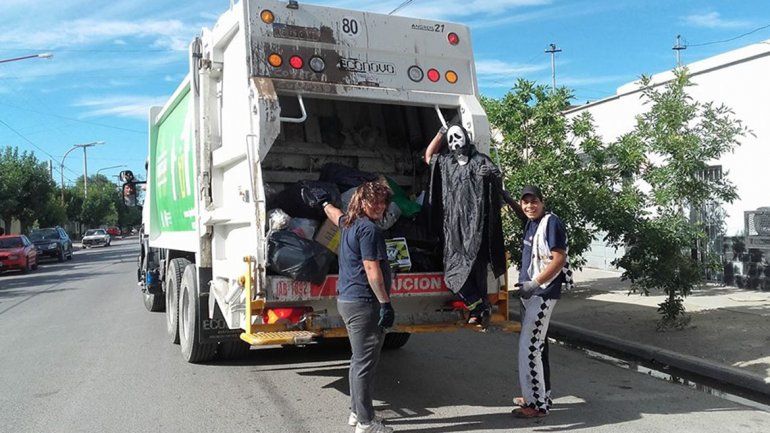 Los recolectores de basura de Cipo cerraron la jornada de la manera más divertida