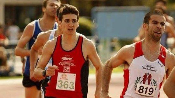 Marrazzo entrena a diario con los Corredores de Cipolletti en Rosauer.