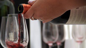 tres bodegas celebran con propuestas gourmet y conciertos en vivo