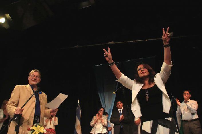 Sabina Costa juró por un nuevo período en Allen