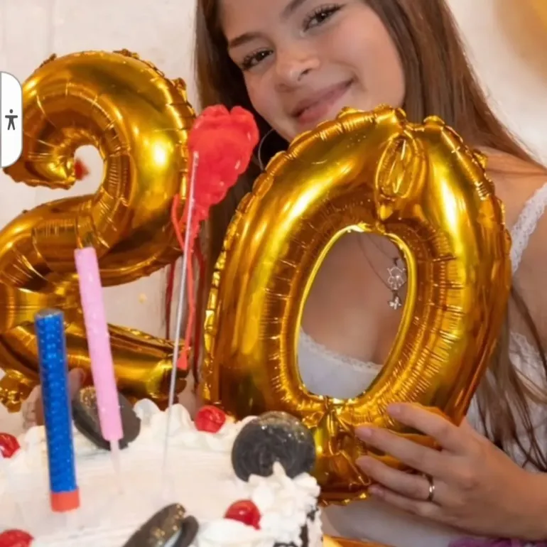 La mamá y la hermana de Camila, publicaron emotivos mensajes en redes sociales. 