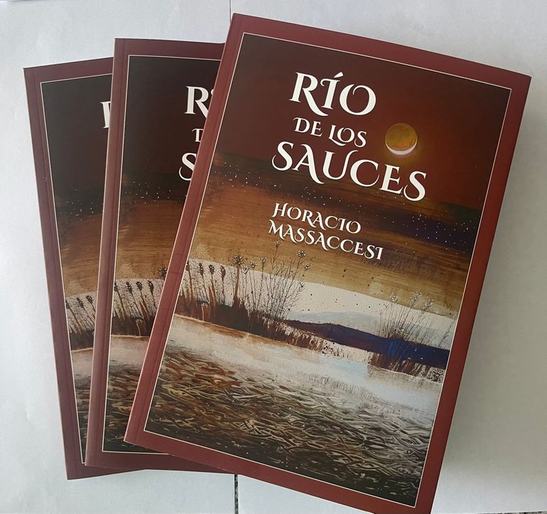 El libro tuvo su presentación oficial en el acto por el 40° Aniversario de la AIC. El libro tuvo su presentación oficial en el acto por el 40° Aniversario de la AIC.