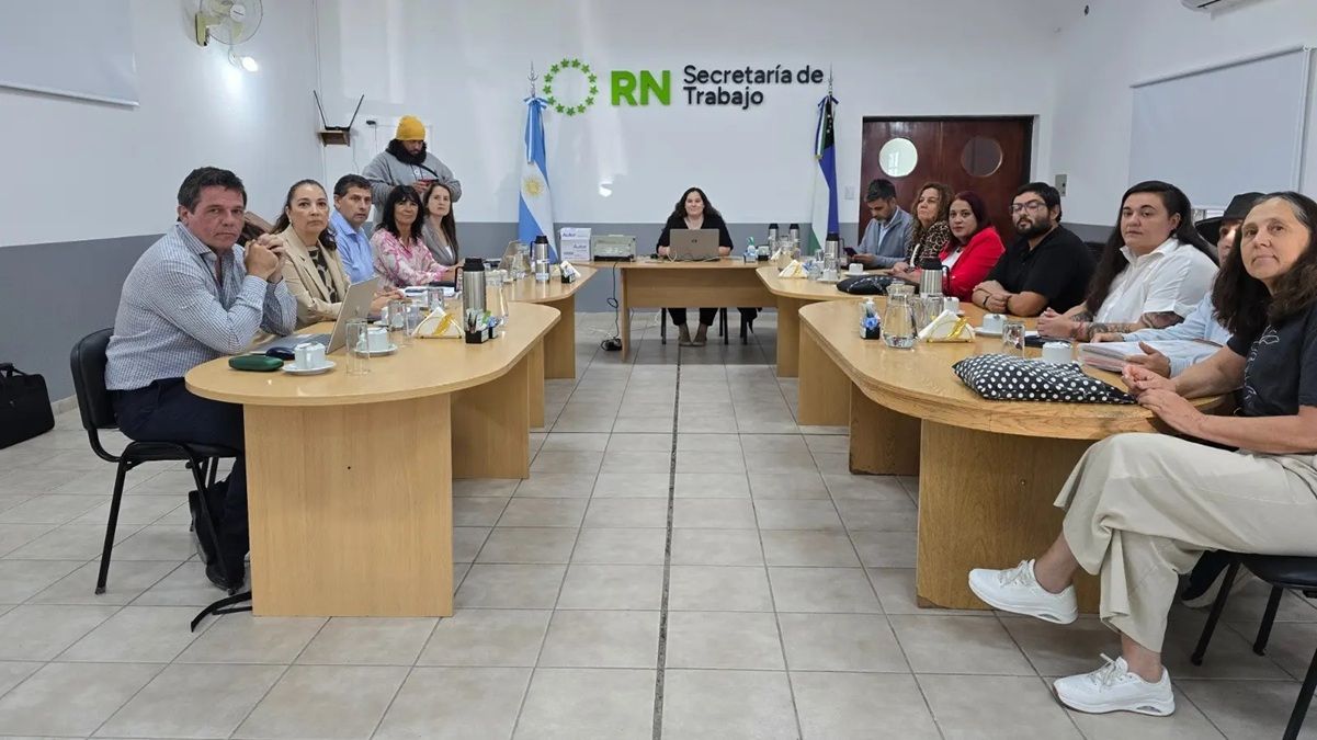 Desde el Gobierno de Río Negro defendieron la oferta y Unter apuntó contra los salarios. Foto: Gentileza.
