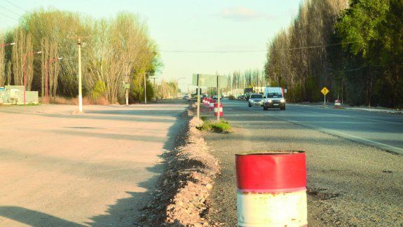 Vialidad frenó la obra en la Ruta 22 para rediseñarla