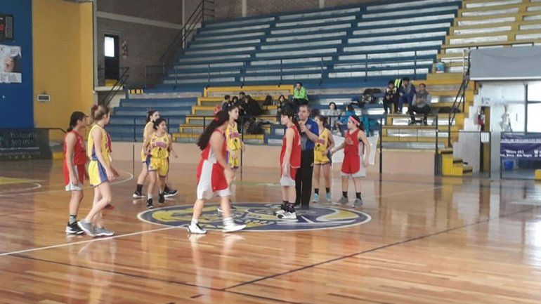 Las chicas del U15 juegan en casa por el torneo provincial