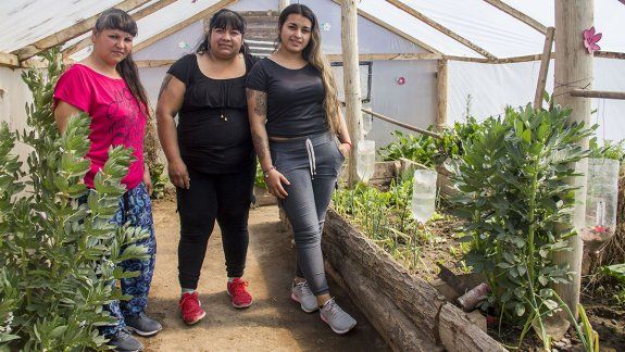 En el Obrero tienen su huerta comunitaria y  cosechan sus propios alimentos