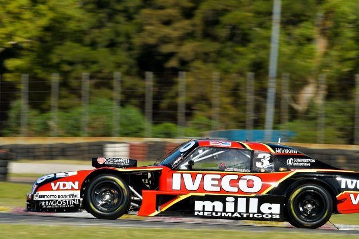 Manu Urcera que venía de ganar en el Gálvez