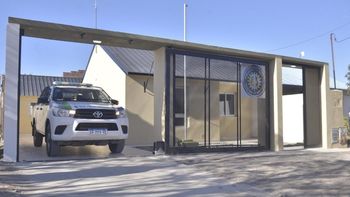 Personal de la Subcomisaría 69° intervino en el procedimiento de detención. Foto: Gentileza.