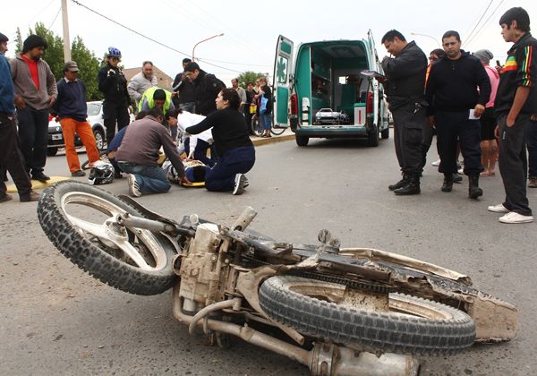 Motociclista herido tras un choque