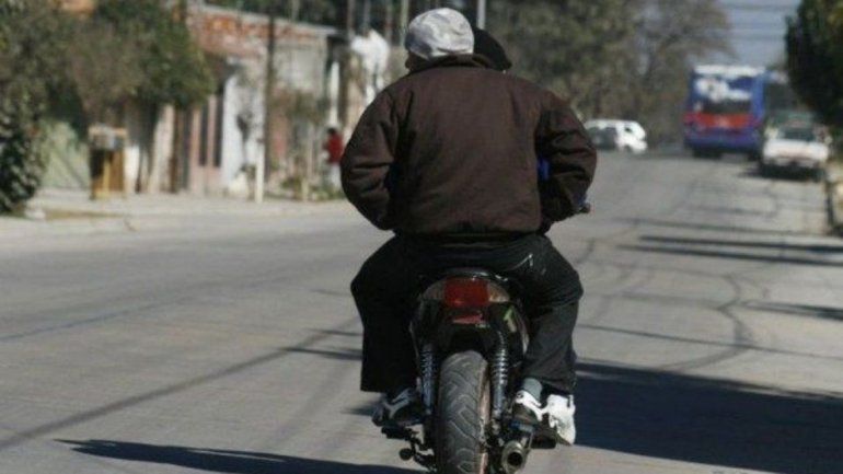 Los motochorros mantienen en  vilo a los vecinos