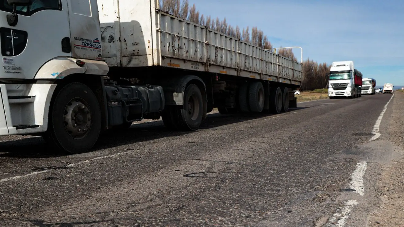 La principal preocupación es saber quién se ocupará de reparar y mantener las rutas nacionales.