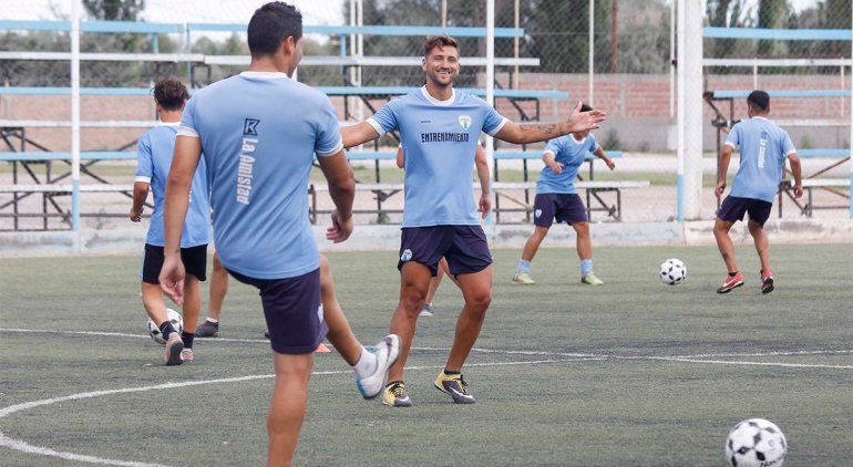 La Amistad y Cruz del Sur ya clasificaron