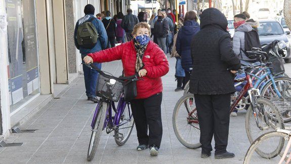 Cipolletti: piden restricciones para bajar la circulación