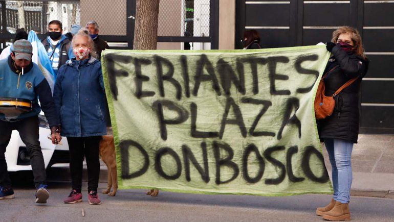 Feriantes del Don Bosco mantienen firme su postura: No nos vamos a ir