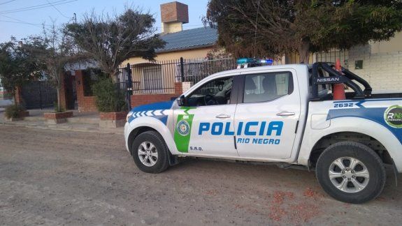 Policías le salvaron la vida a beba que se ahogaba