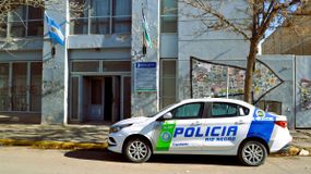 La justicia local declaró culpable a un joven por darle a otro ocho puñaladas tras una fiesta de egresados. Pero seguirá en libertad. | LMCipolletti.com La justicia local declaró culpable a un joven por darle a otro ocho puñaladas tras una fiesta de egresados. Pero seguirá en libertad.
