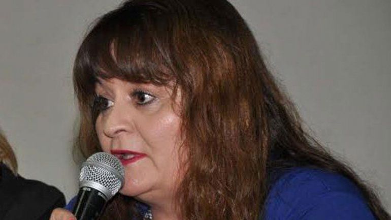 Villarroel Sánchez está interesada en los haberes de los funcionarios.