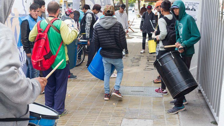 Bullrich no llegó a la ciudad y envió apoyo por video
