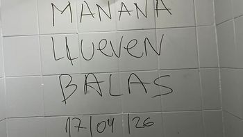 Las amenazas en escuelas no paran. La Policía allanó la casa de un estudiante.
