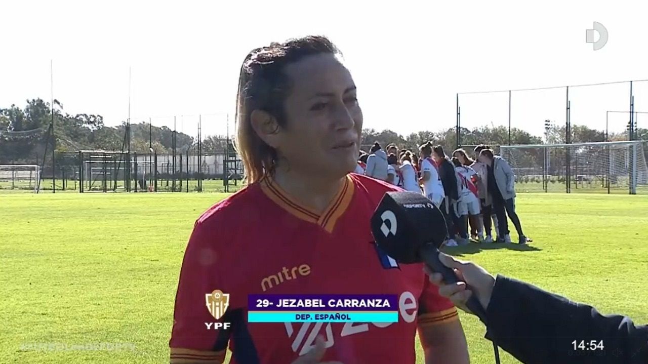 Una rionegrina es la tercera jugadora trans en debutar en Primera