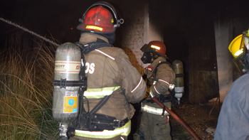 Una vivienda se incendió por completo en Cipolletti. (Foto ilustrativa)