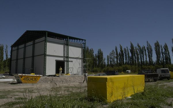 Se inaugura cámara de frío en Fernández Oro