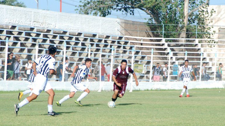 Círculo Italiano sacó de la final de séptima al Albinegro por penales.