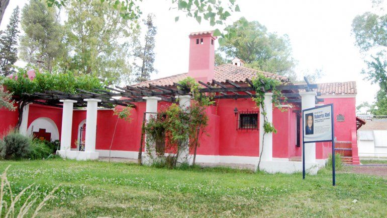 El personal en tensión se desempeñaba en el Museo Carlos Ameghino.