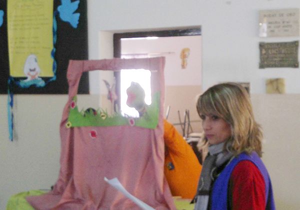 Educación vial con títeres en las escuelas cipoleñas