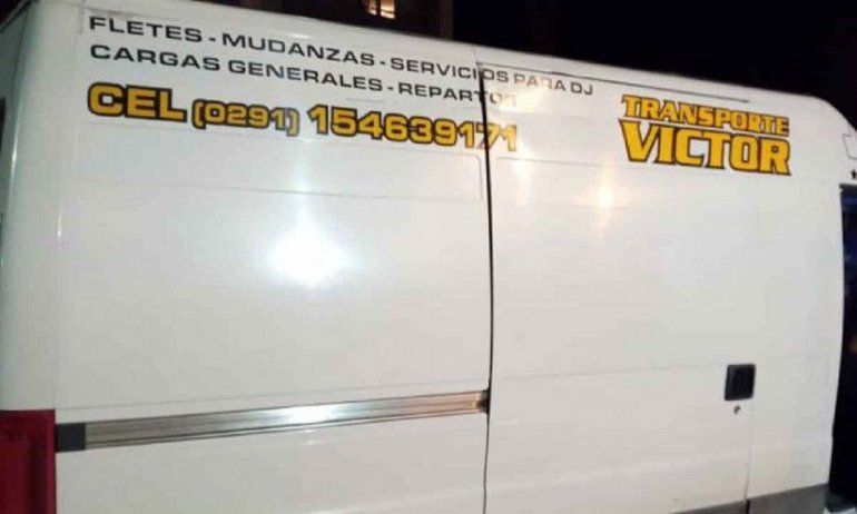 Fiesta clandestina: hicieron una despedida de soltera en una combi