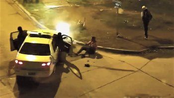 patrullero choco a una moto en una brutal persecucion en bariloche